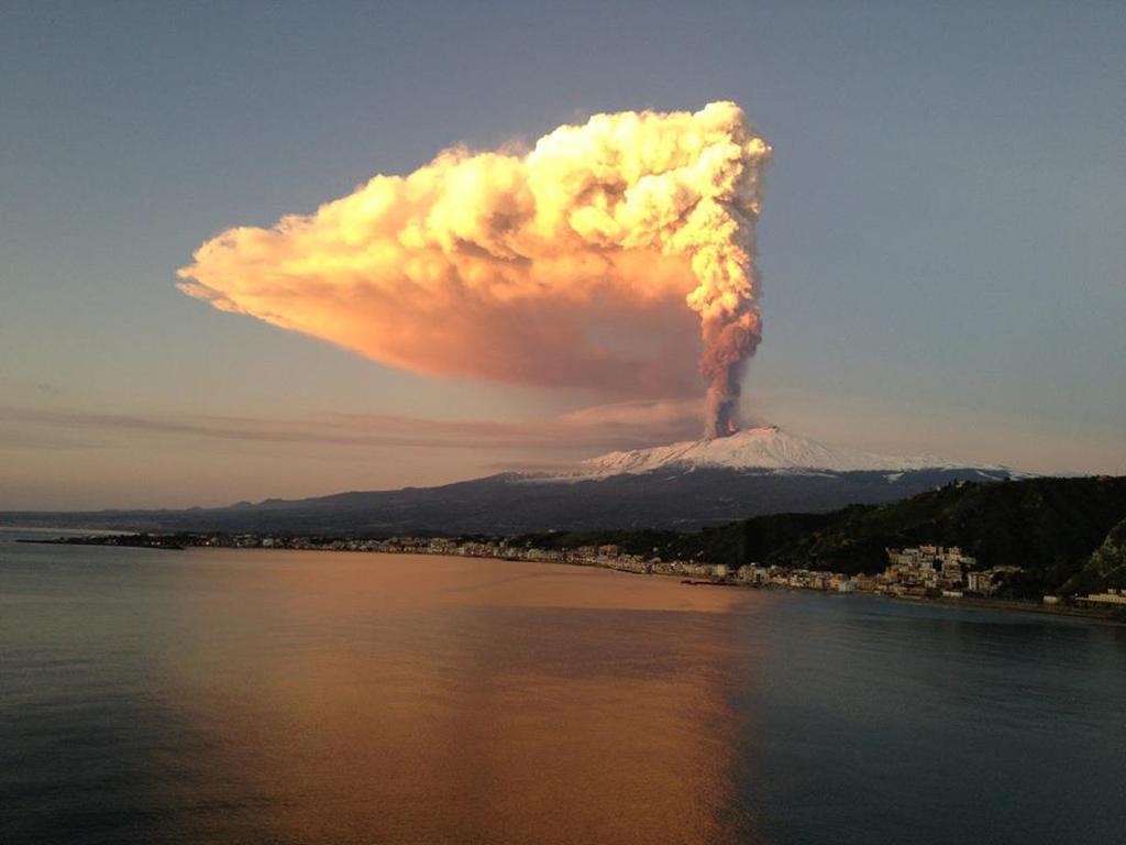 トレカスターニ Etna Dimora Dei Saponariヴィラ エクステリア 写真